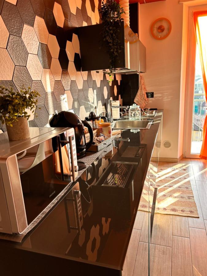Apartamento Bon Bon Del Centro No Ztl A Due Passi Da Piazza Alfieri Asti Exterior foto