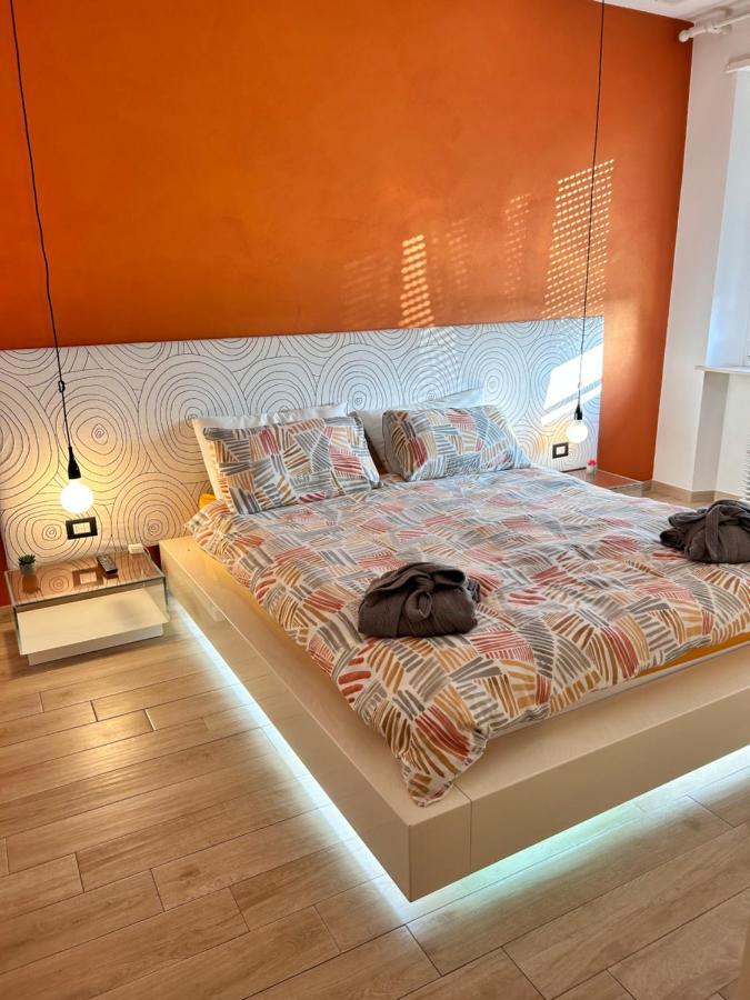 Apartamento Bon Bon Del Centro No Ztl A Due Passi Da Piazza Alfieri Asti Exterior foto